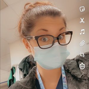 Meet your Posher, Natalie